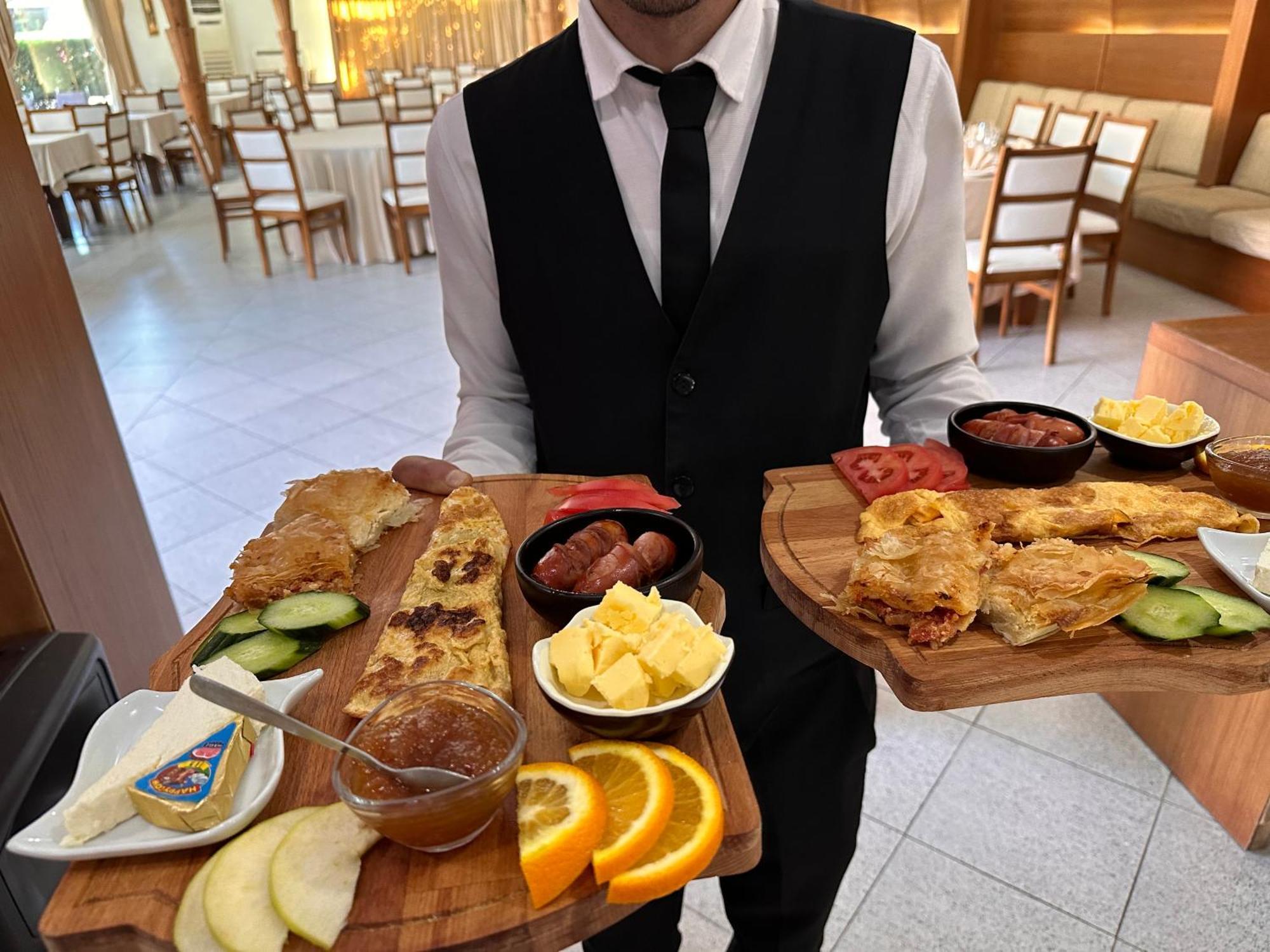 Al Bon Park Otel Berat Dış mekan fotoğraf